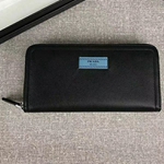 プラダ財布027